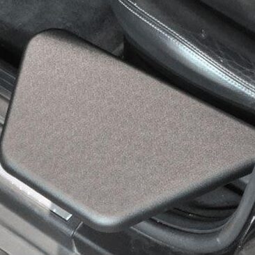 Manual removable tip-up plate RM205 3 Manual removable tip-up plate RM205